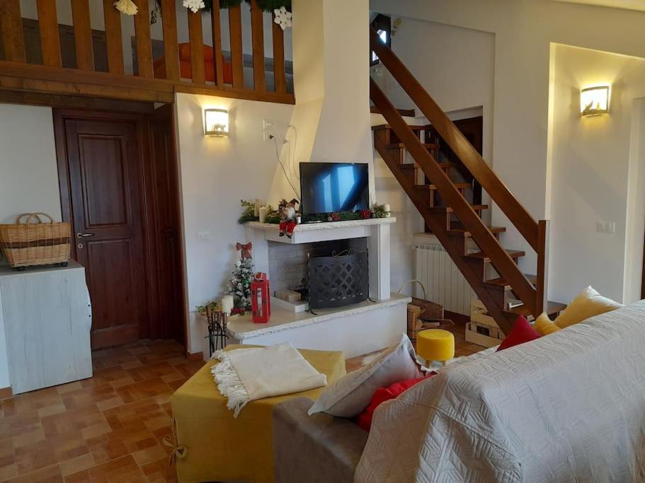Il Nido Apartment กัสเตลดิซังโกร ภายนอก รูปภาพ